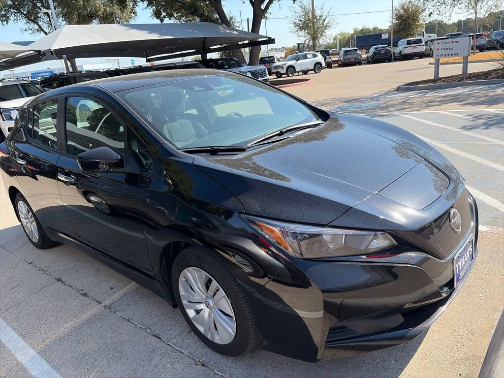 Certified 2025 Nissan Leaf S FWD image 4