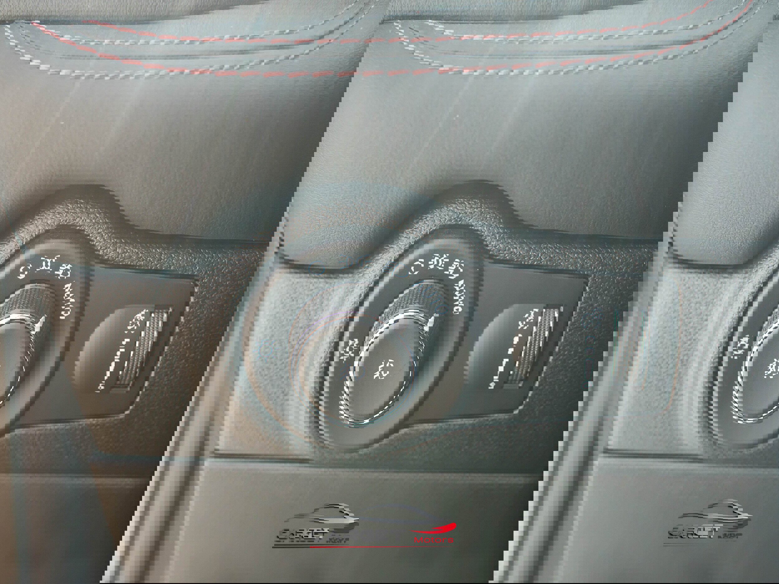 Used 2021 Dodge Durango R/T w/ Tow 'N Go Package AWD/4WD image 35