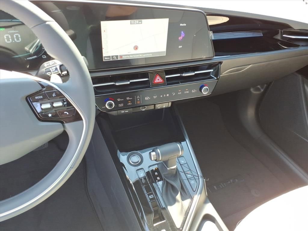 New 2025 Kia Niro EX image 25