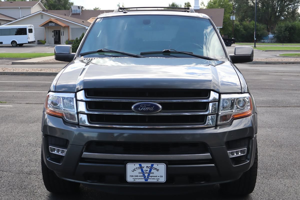 Used 2015 Ford Expedition Limited w/ Equipment Group 301A AWD/4WD image 12