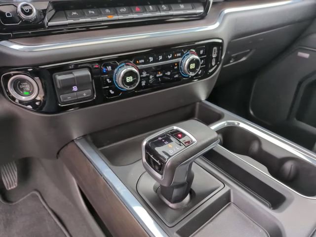 Certified 2022 GMC Sierra 1500 SLT w/ SLT Premium Plus Package AWD/4WD image 23