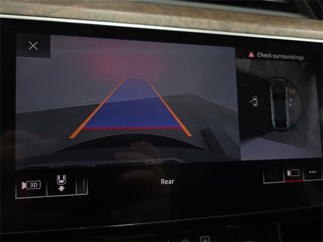 Used 2020 Audi e-tron Premium Plus image 23