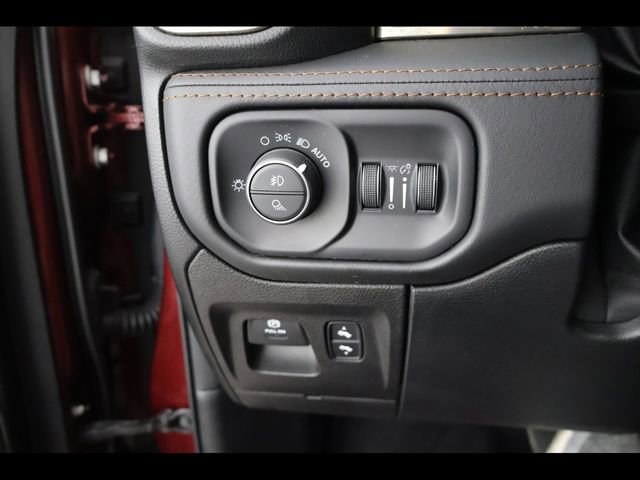 Used 2020 RAM 1500 Limited image 30