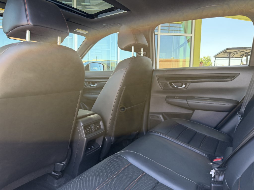 Used 2025 Honda CR-V Sport-L image 30