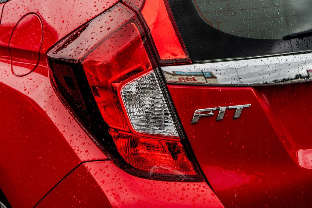 Used 2016 Honda Fit EX image 8