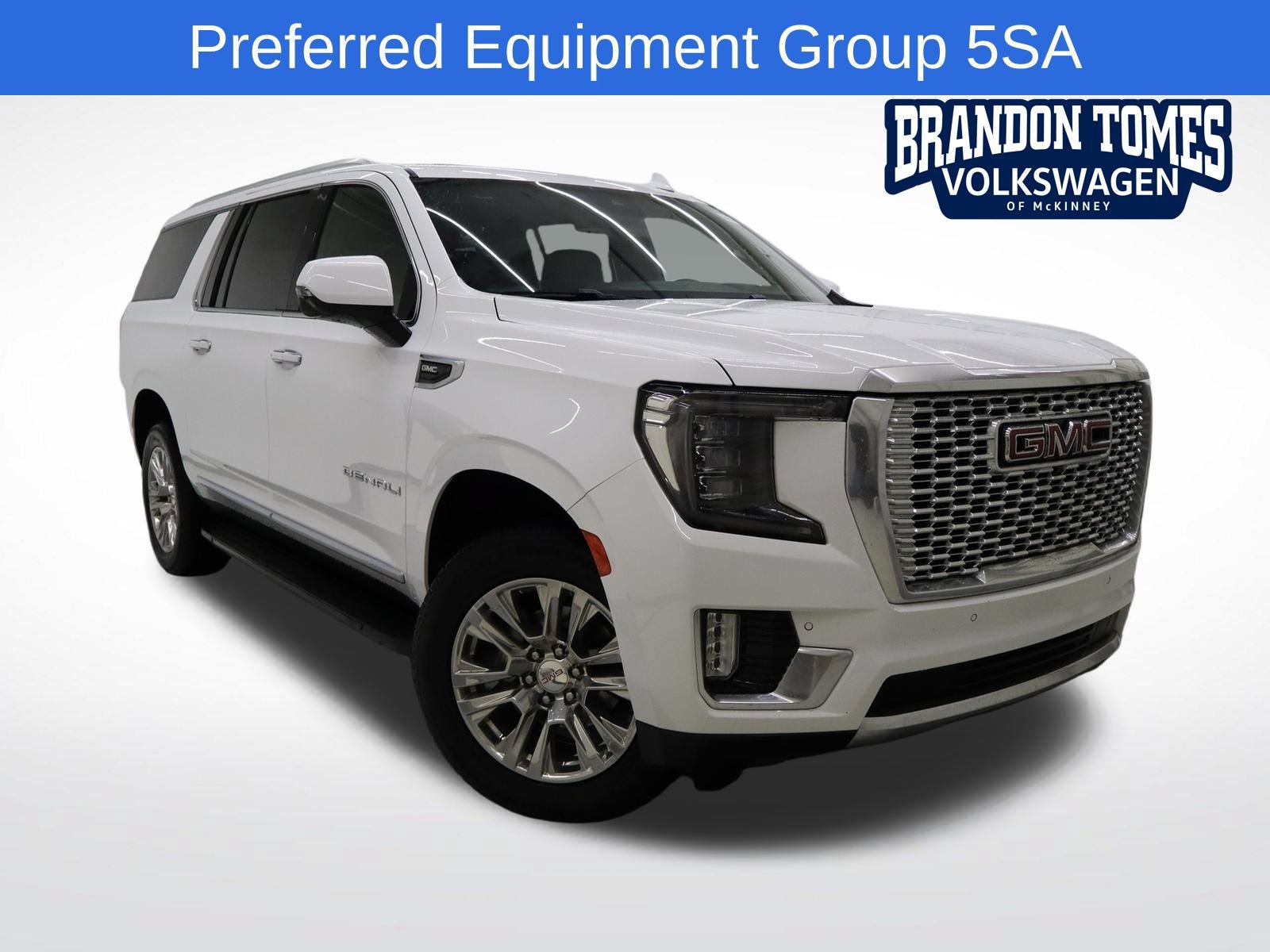 Used 2024 GMC Yukon XL Denali AWD/4WD image 1