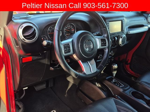 Used 2015 Jeep Wrangler Rubicon AWD/4WD image 21