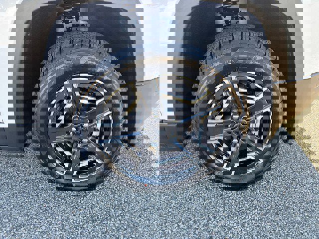 Used 2026 Jeep Cherokee Laredo AWD/4WD image 9