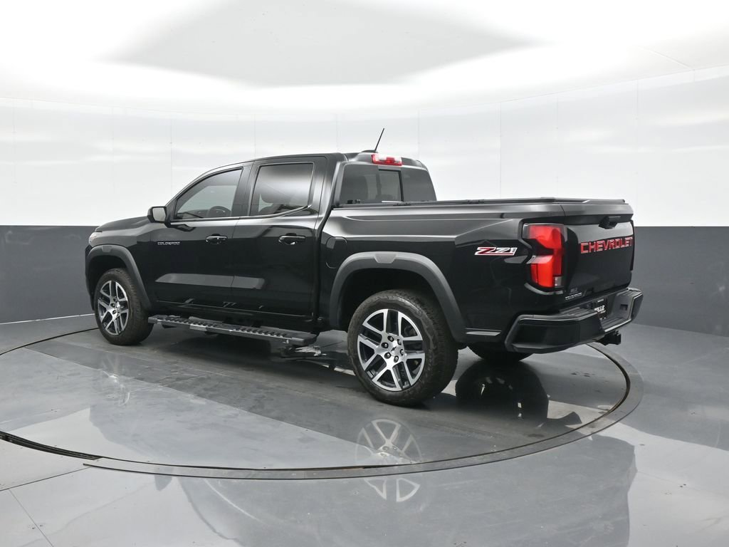 Used 2023 Chevrolet Colorado Z71 w/ Z71 Convenience Package 2 image 5