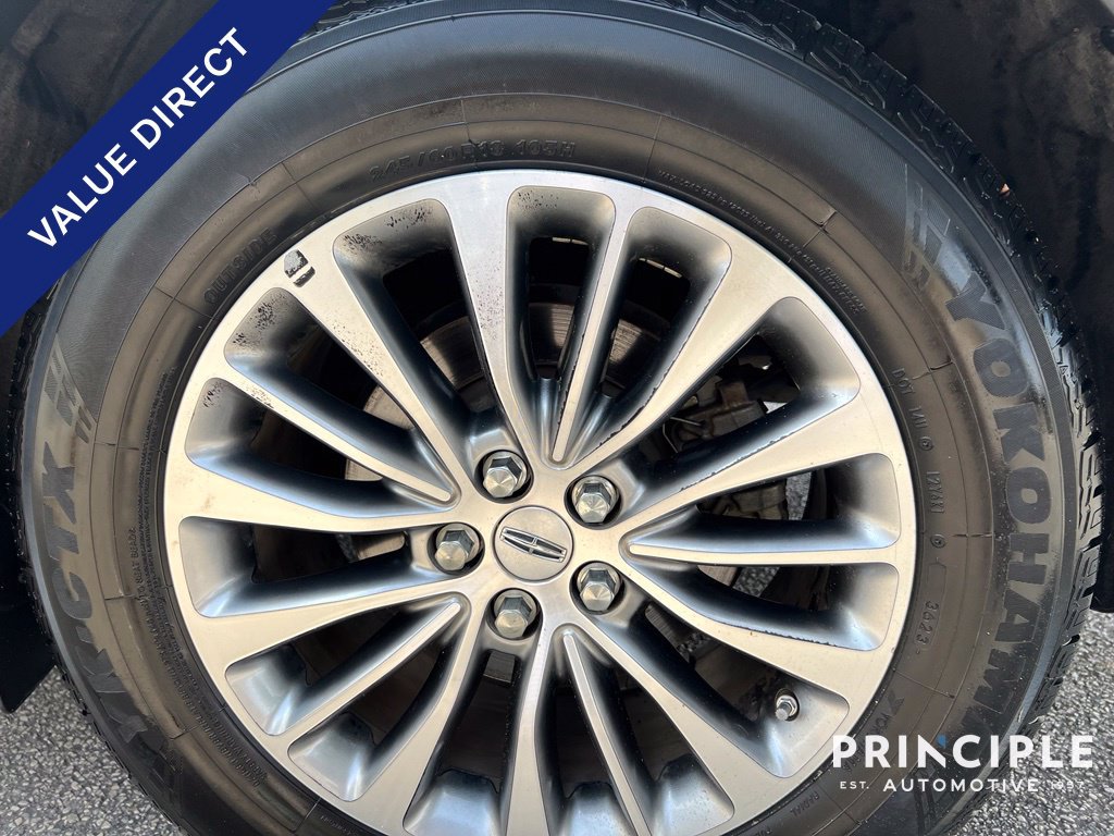 Used 2016 Lincoln MKX Select FWD image 10