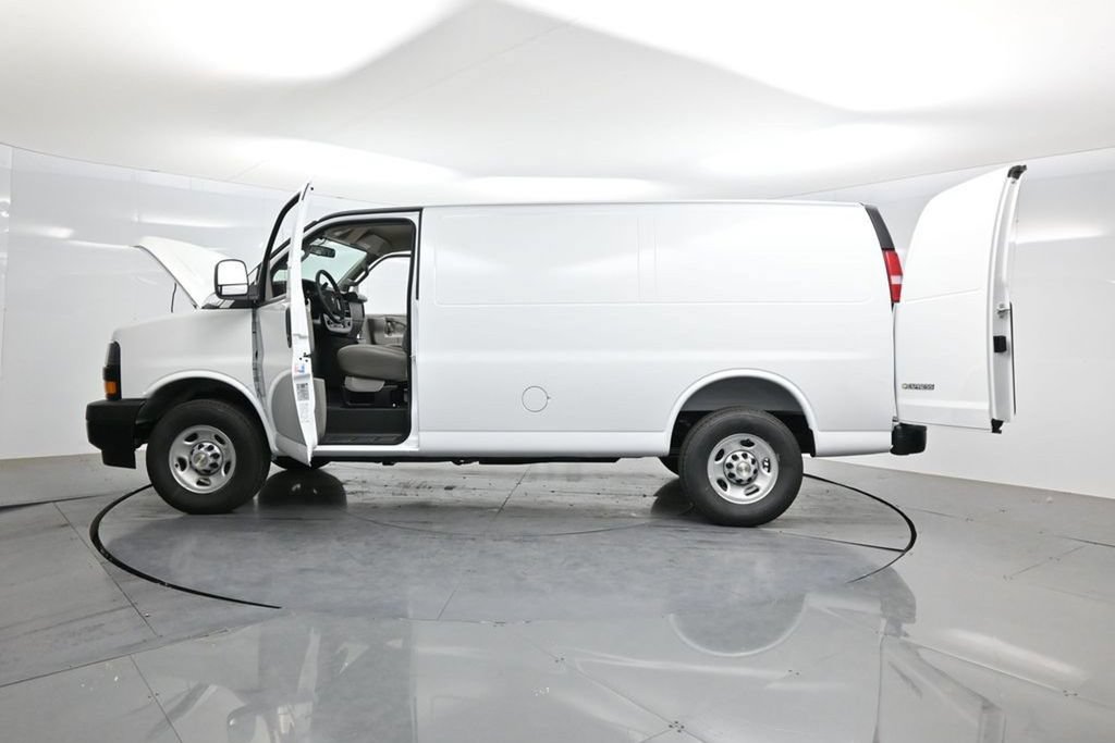 New 2026 Chevrolet Express 2500 w/ Driver Convenience Package RWD image 50
