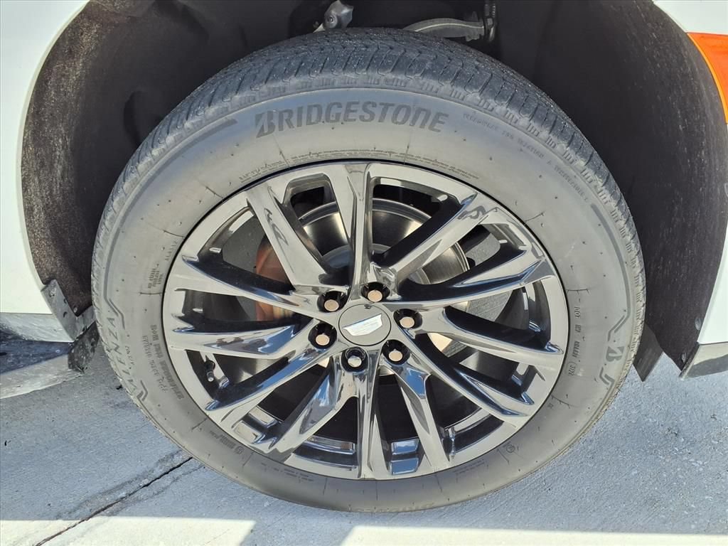 Used 2024 Cadillac Escalade Sport w/ LPO, ONYX Package AWD/4WD image 7