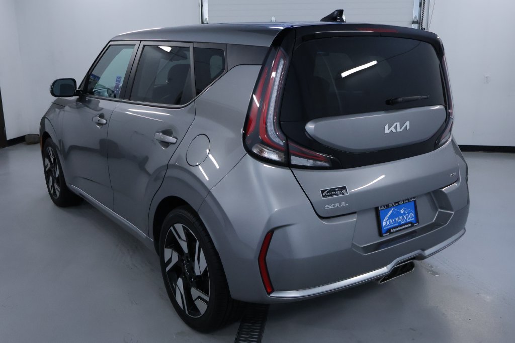 Used 2023 Kia Soul GT-Line w/ GT-Line Technology Package FWD image 5