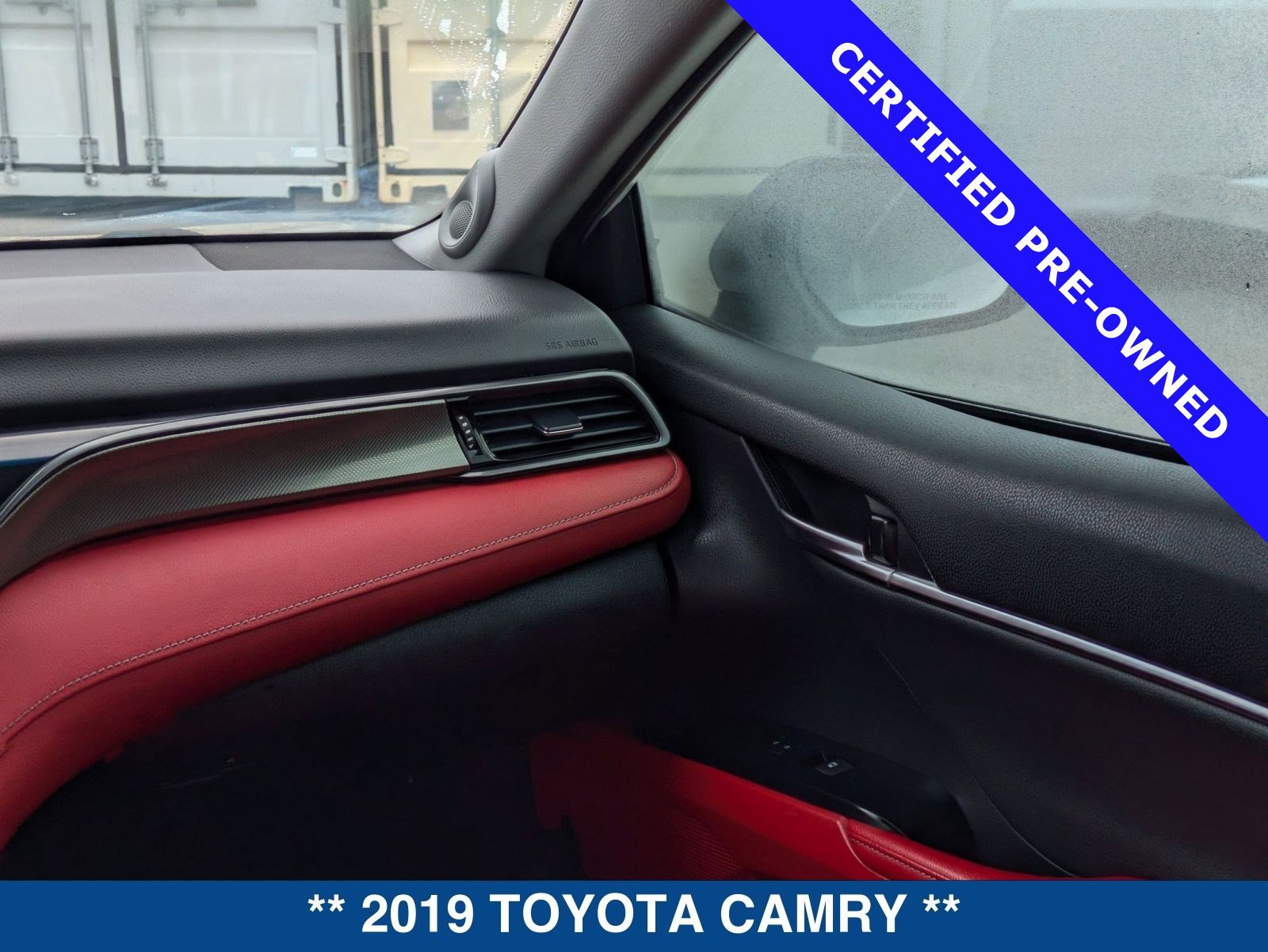Used 2019 Toyota Camry XSE image 16