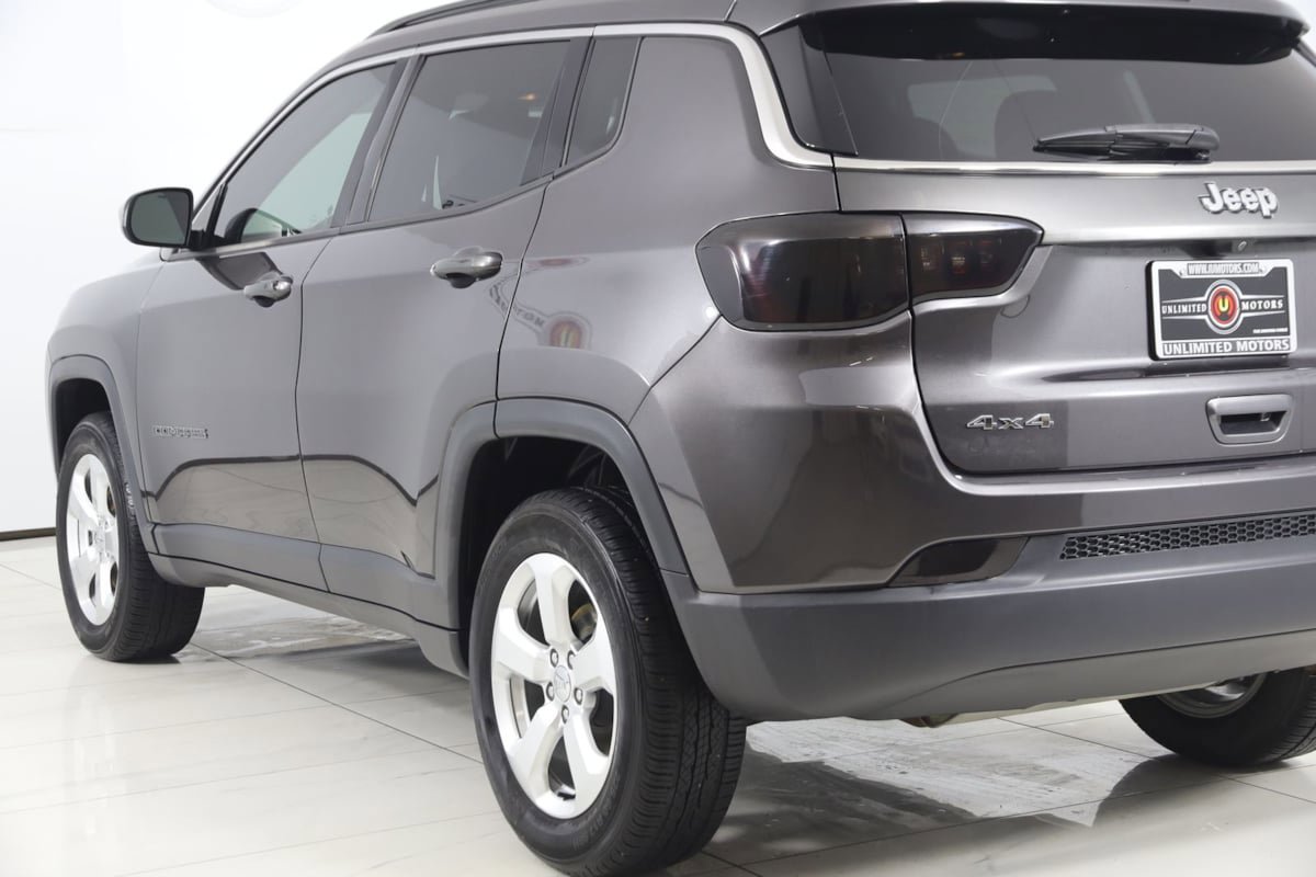 Used 2018 Jeep Compass Latitude w/ Popular Equipment Group image 21