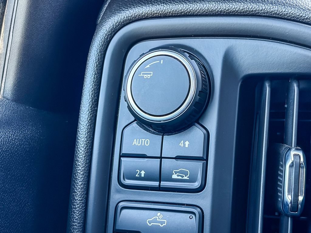 Used 2024 Chevrolet Silverado 1500 Custom w/ LPO, Dark Essentials Package AWD/4WD image 46