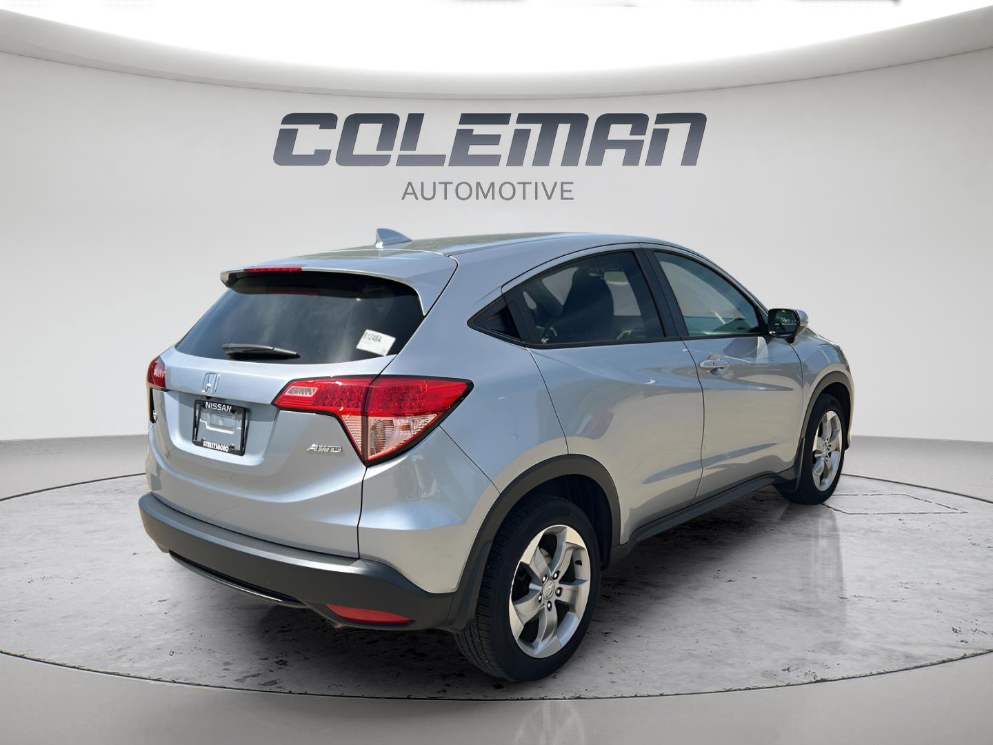 Used 2017 Honda HR-V EX image 3
