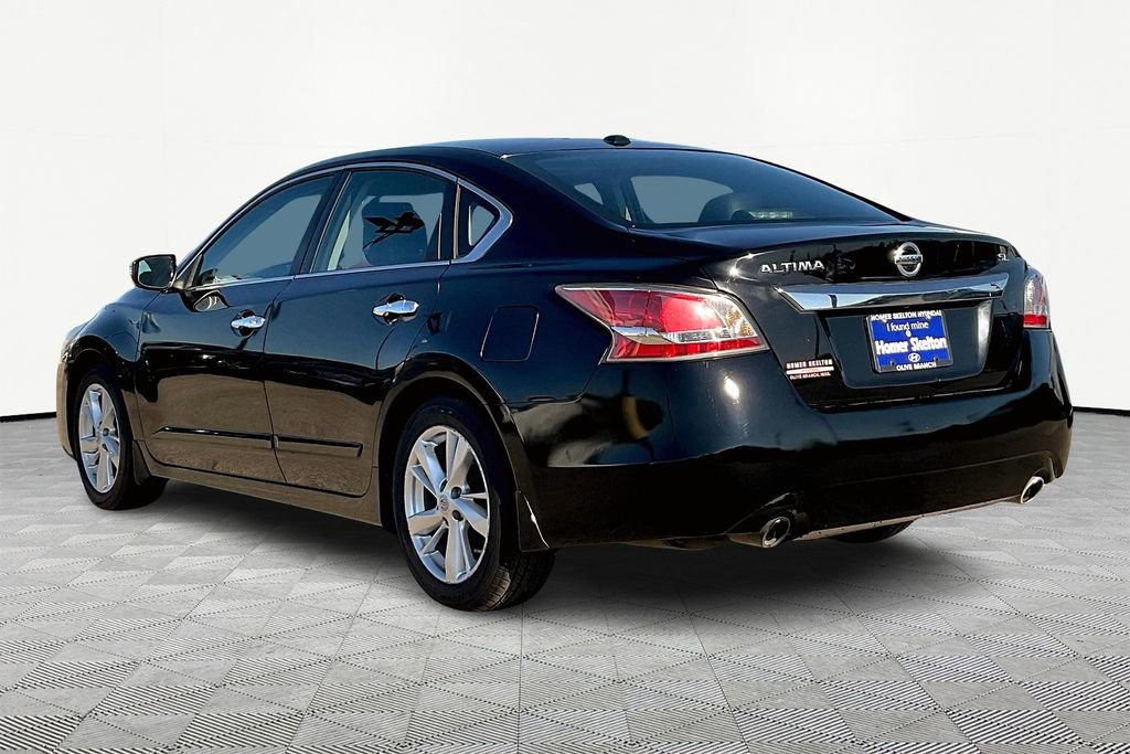 Used 2015 Nissan Altima 2.5 SL w/ Moonroof Package image 11