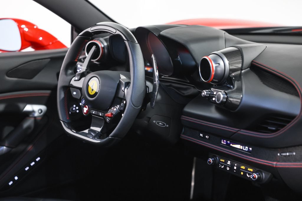 Used 2020 Ferrari F8 Tributo RWD image 26