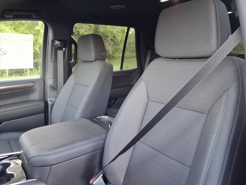 New 2026 Chevrolet Tahoe LS w/ LS Custom Edition AWD/4WD image 13