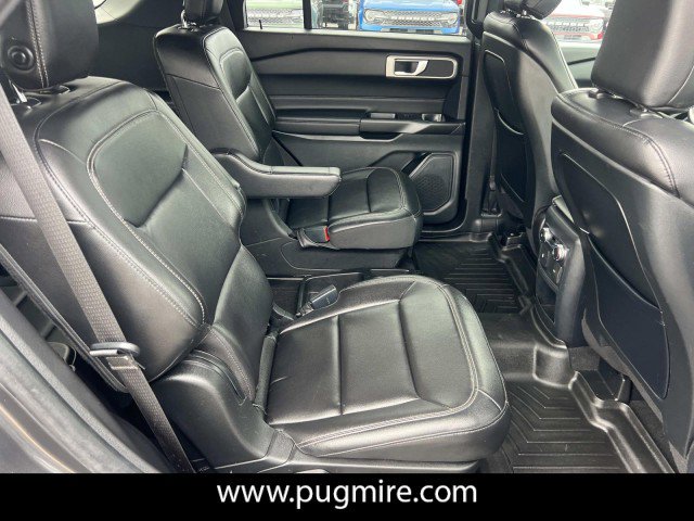 Used 2020 Ford Explorer XLT w/ Equipment Group 202A image 15