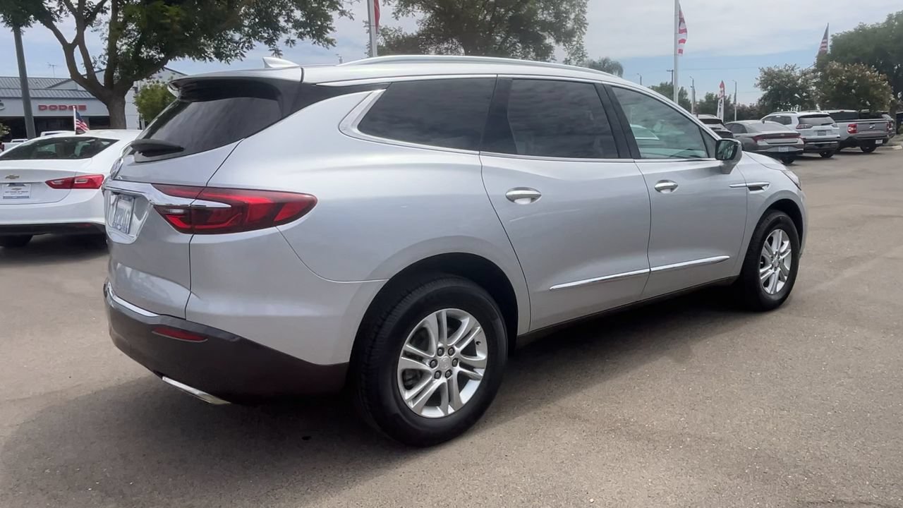 Used 2021 Buick Enclave Essence FWD image 7
