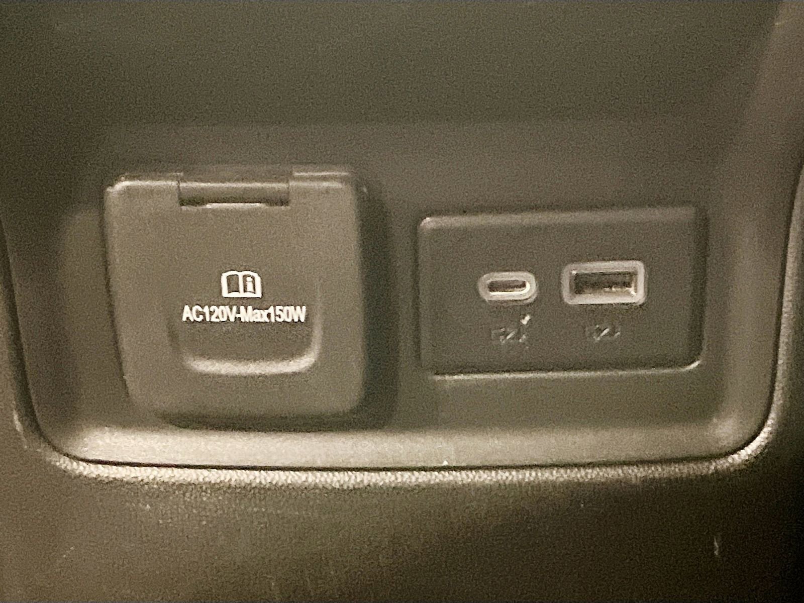 Used 2023 GMC Acadia AT4 w/ Preferred Package image 26