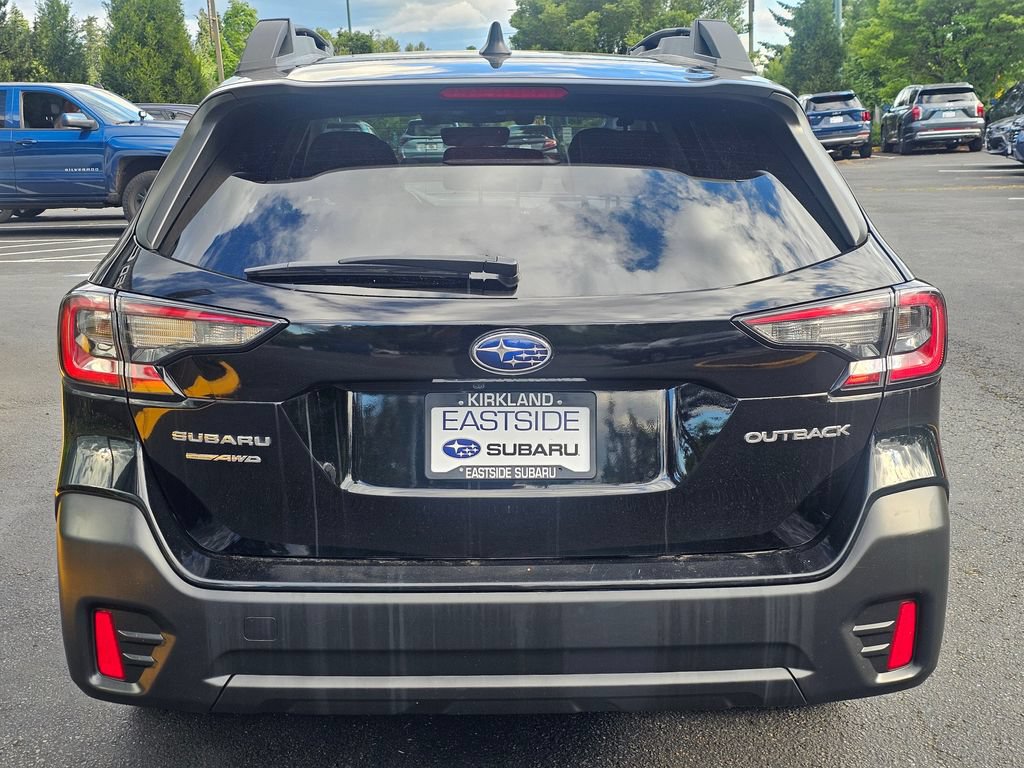 Used 2022 Subaru Outback Premium w/ Tech Package 1 AWD/4WD image 6