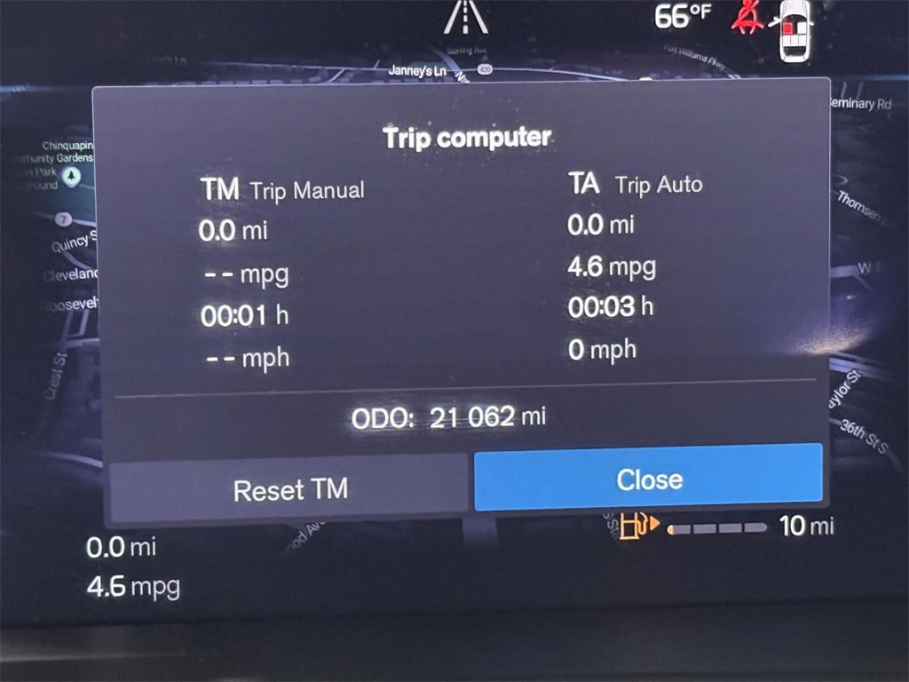 Used 2023 Volvo S60 B5 Plus image 5