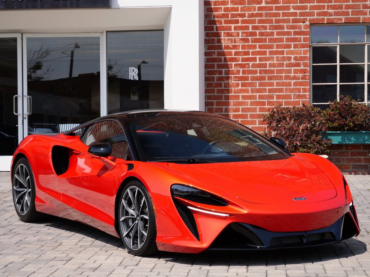 Used 2024 McLaren Artura