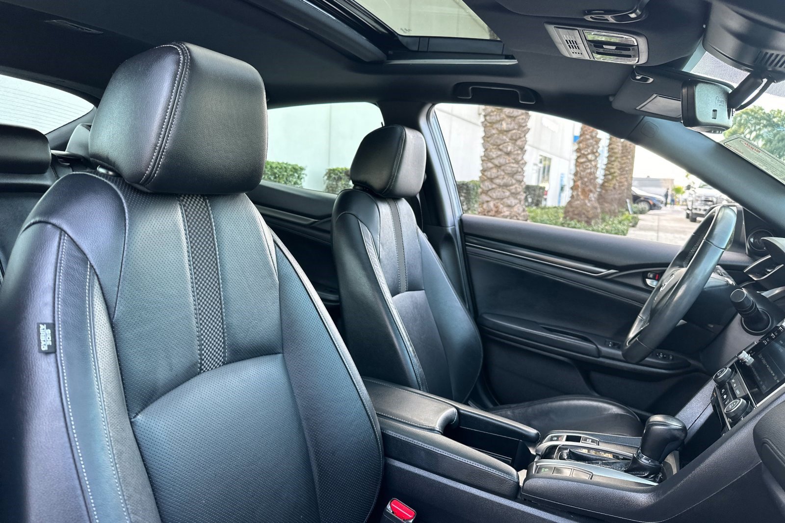 Used 2020 Honda Civic EX-L image 30