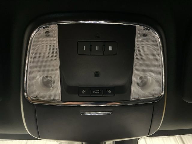 Used 2018 Jeep Grand Cherokee Altitude image 31