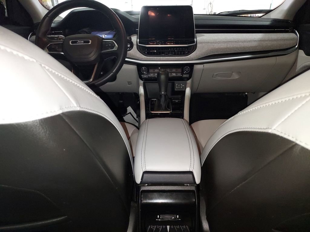 Used 2022 Jeep Compass Latitude w/ Convenience Group image 10