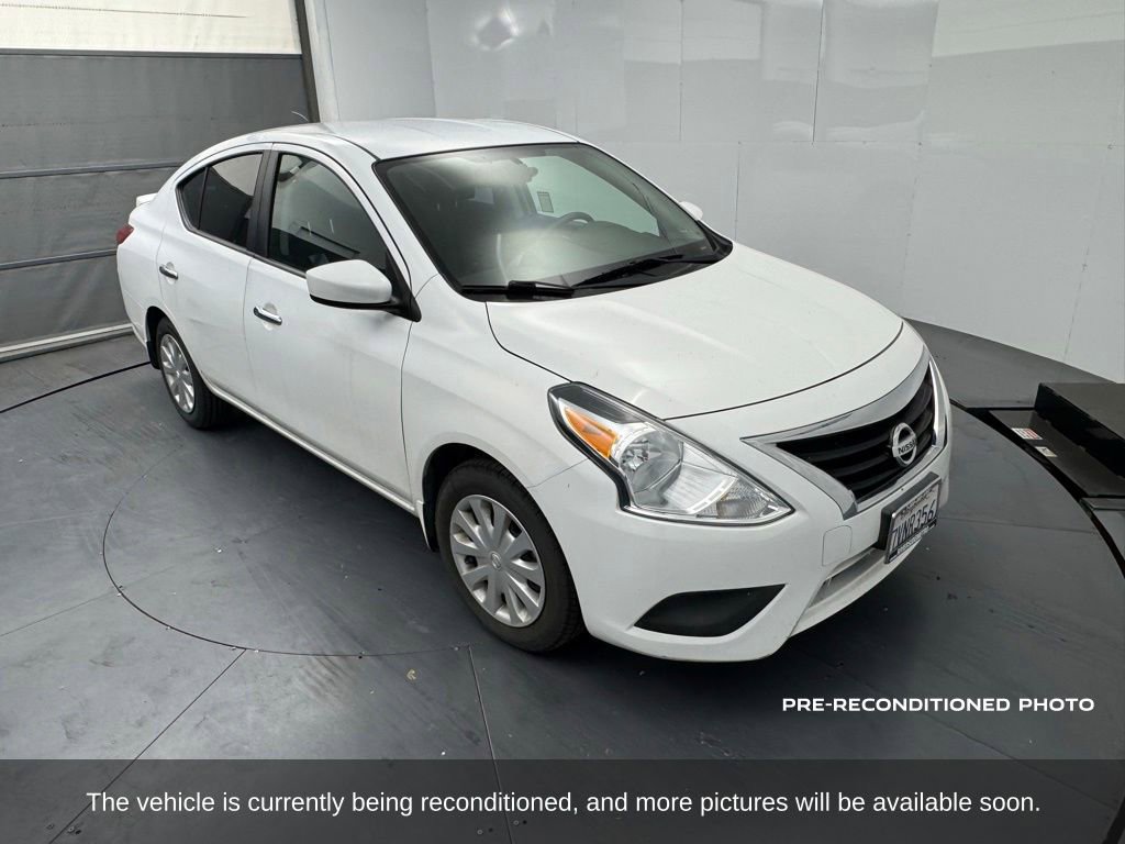 Used 2016 Nissan Versa SV FWD image 7