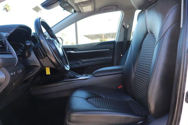 Used 2023 Toyota Camry SE image 10