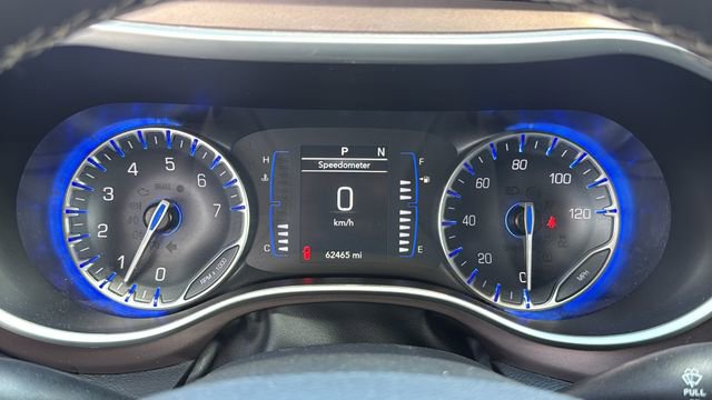 Used 2024 Chrysler Voyager LX image 23