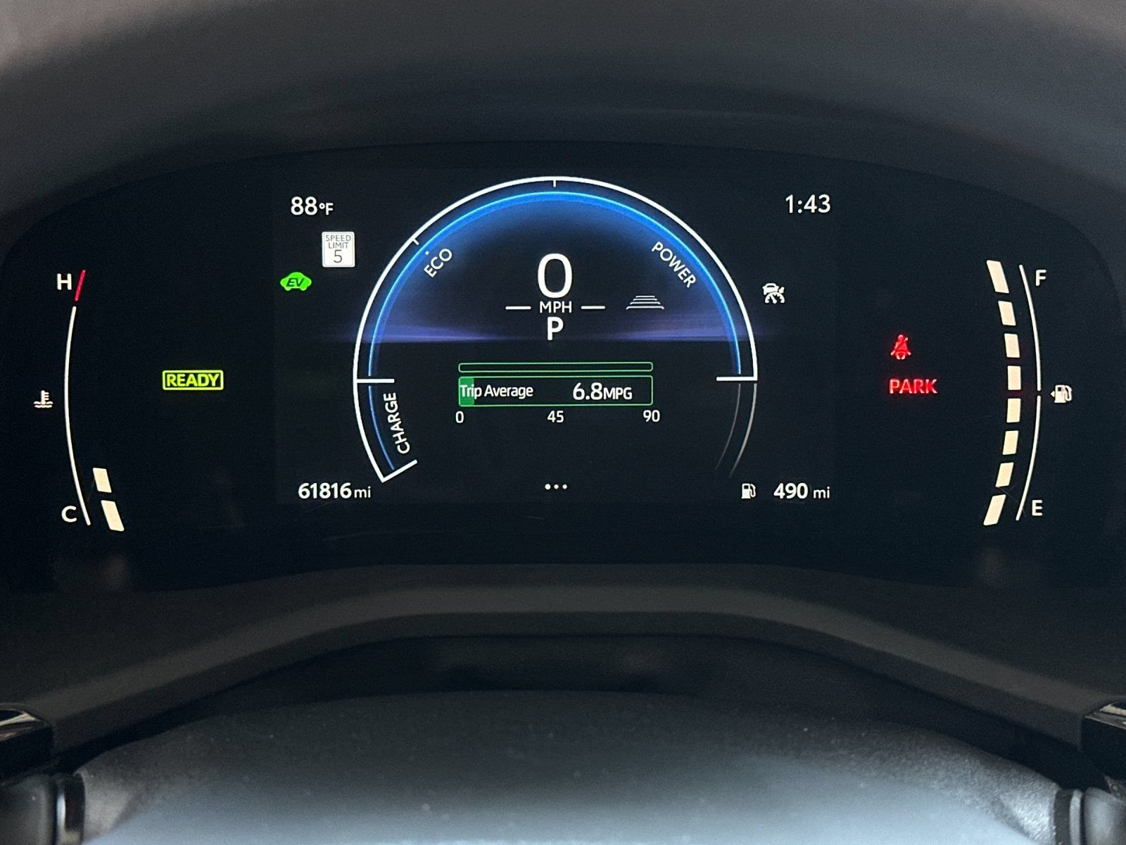 Used 2025 Toyota Camry LE FWD image 21