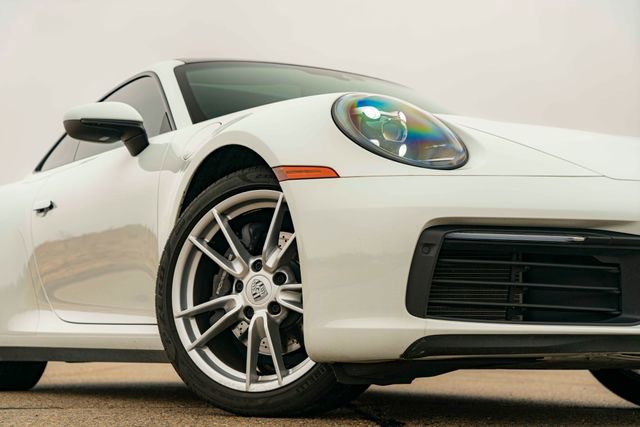 Used 2020 Porsche 911 Carrera image 28