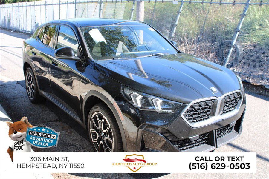 Used 2025 BMW X2 xDrive28i AWD/4WD image 4