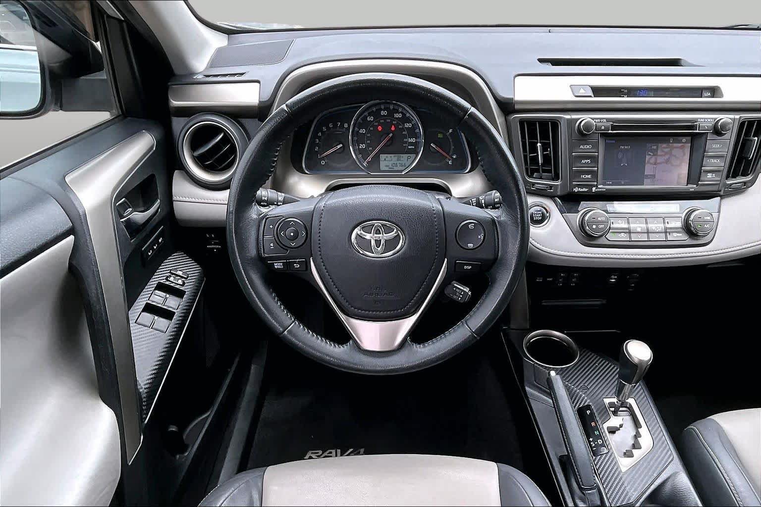 Used 2015 Toyota RAV4 Limited w/ Technology Package FWD image 6