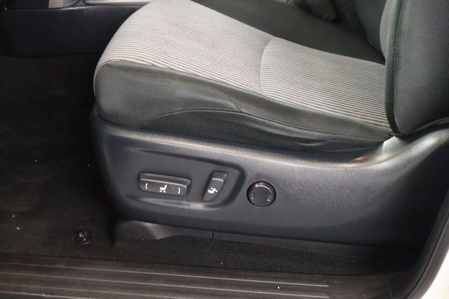 Used 2017 Toyota 4Runner SR5 image 12