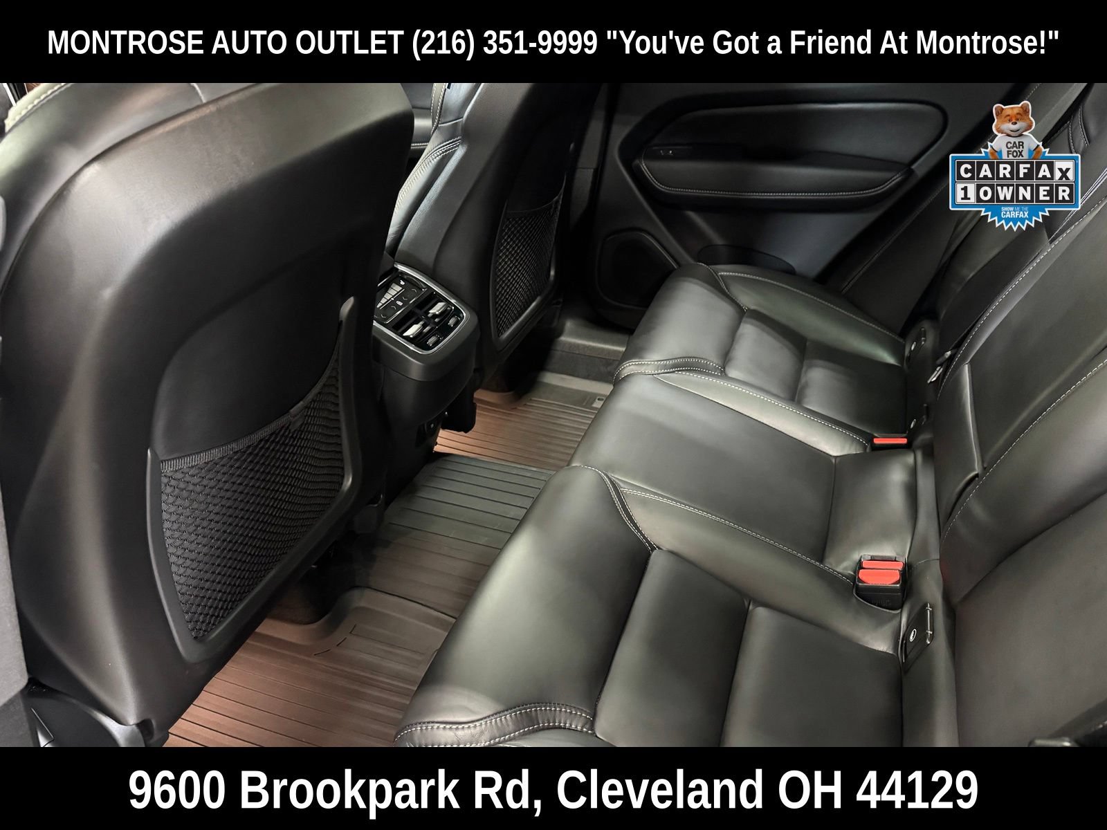 Certified 2023 Volvo XC60 B5 Ultimate w/ Climate Package AWD/4WD image 34