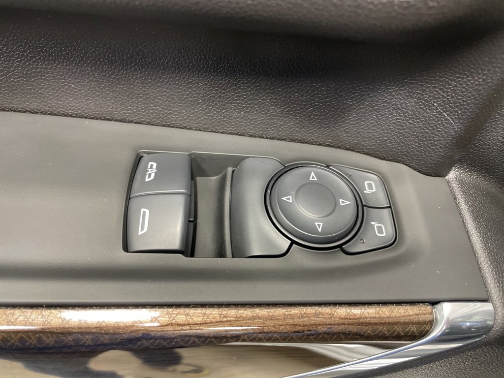 Used 2025 Chevrolet Silverado 2500 LT image 21