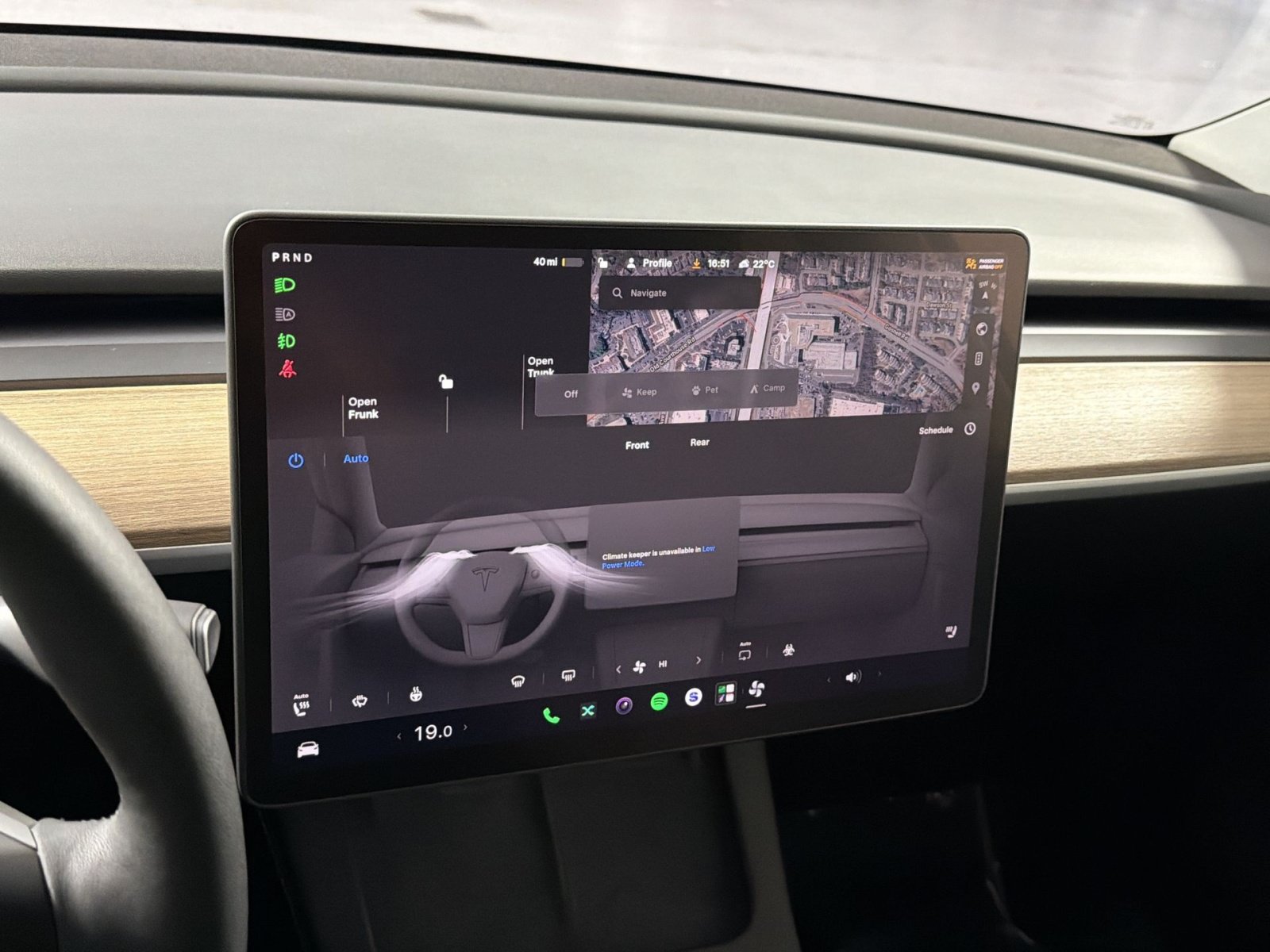 Used 2024 Tesla Model Y Performance AWD/4WD image 21