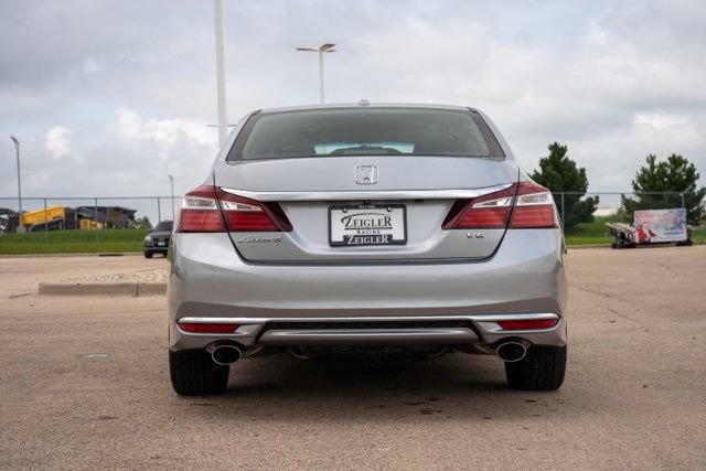Used 2016 Honda Accord EX-L image 6