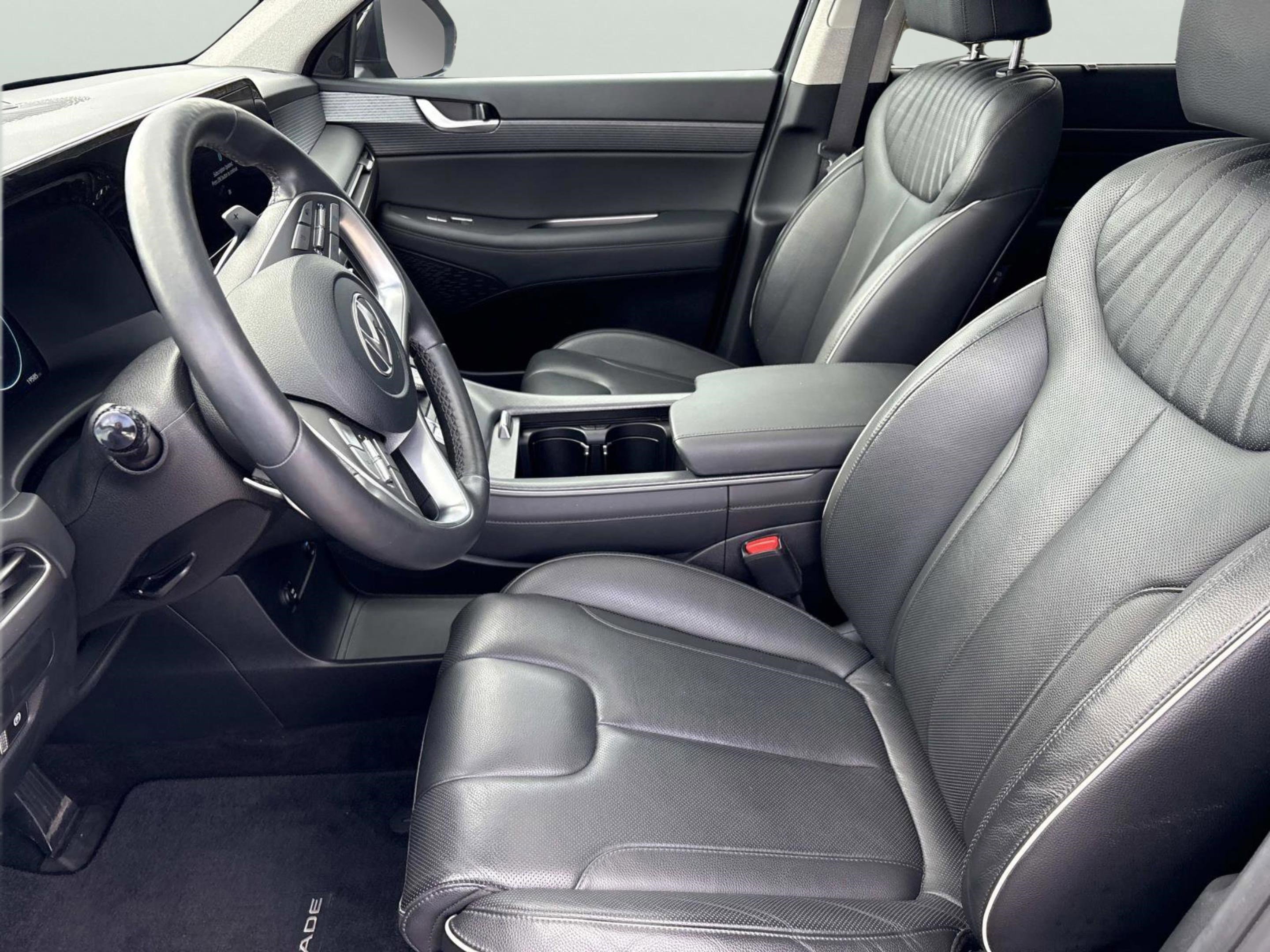 Used 2024 Hyundai Palisade Limited image 26