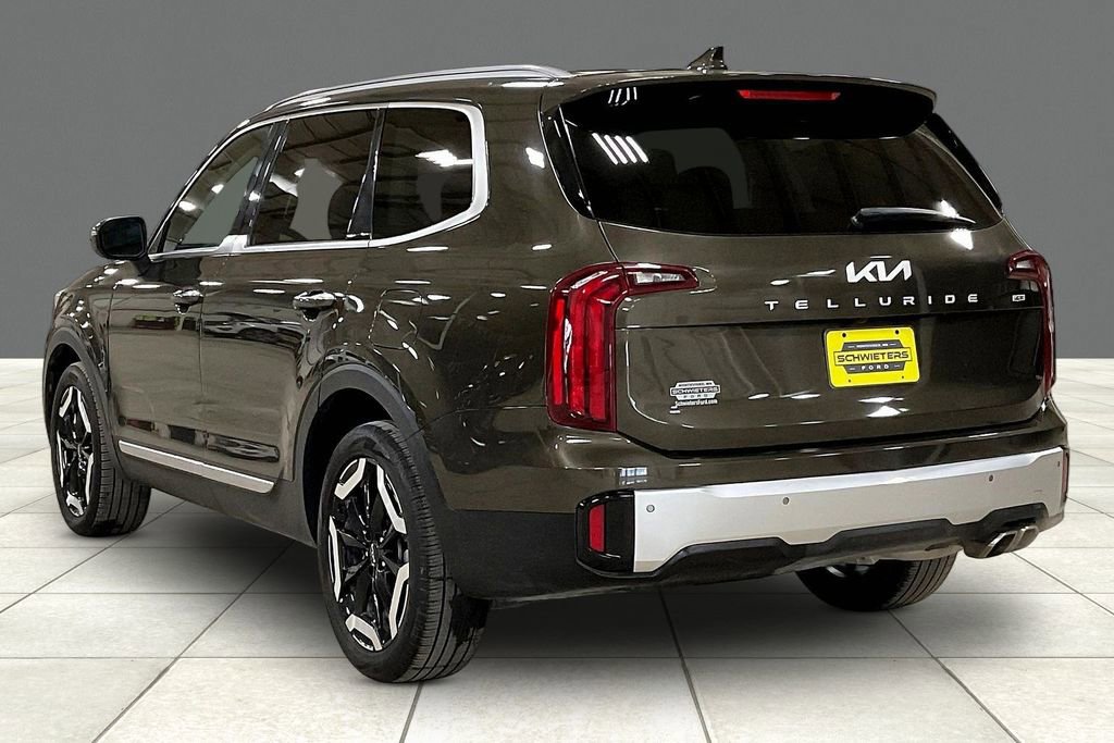 Used 2025 Kia Telluride S AWD/4WD image 11