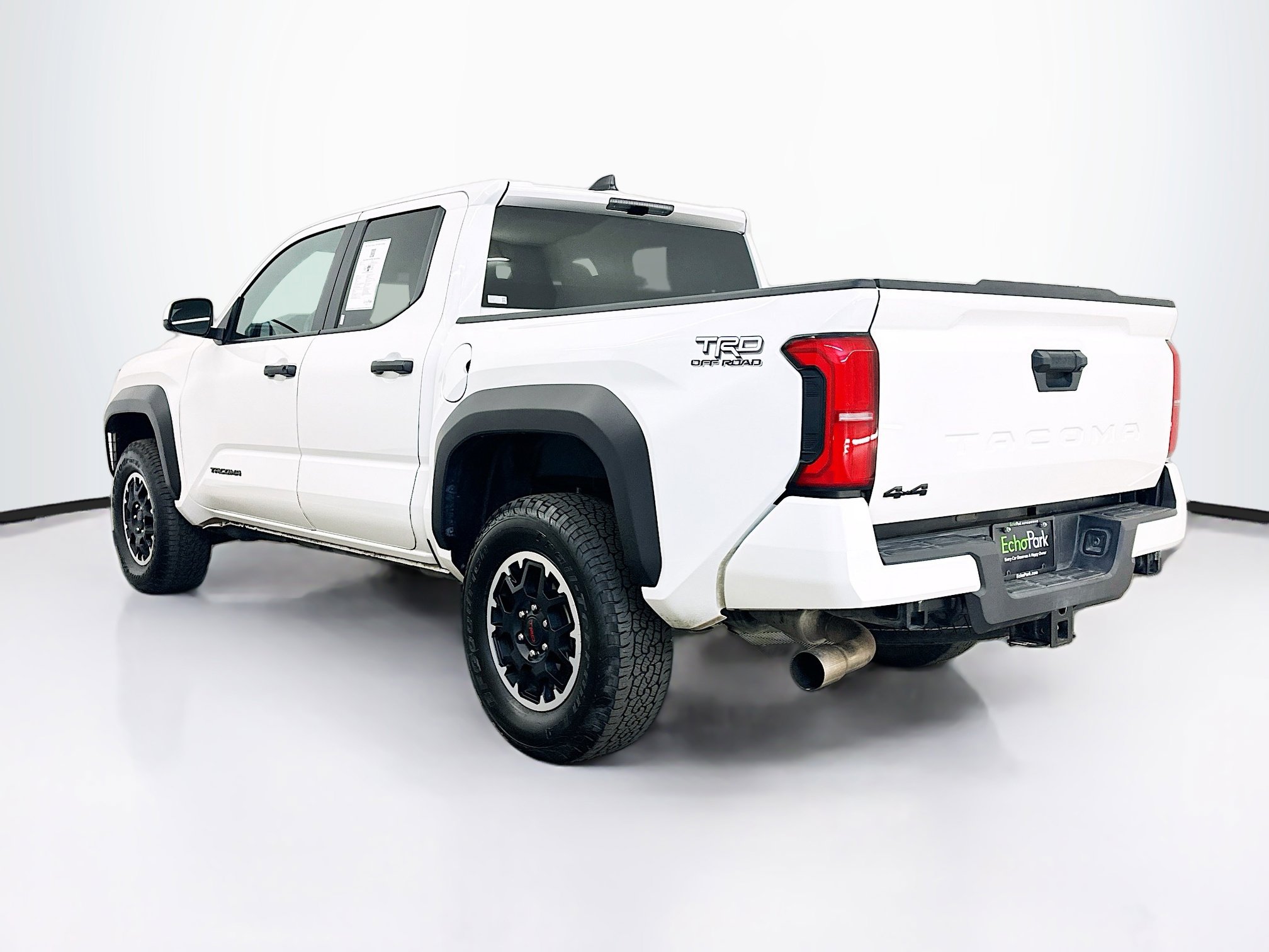 Used 2025 Toyota Tacoma TRD Off-Road image 5