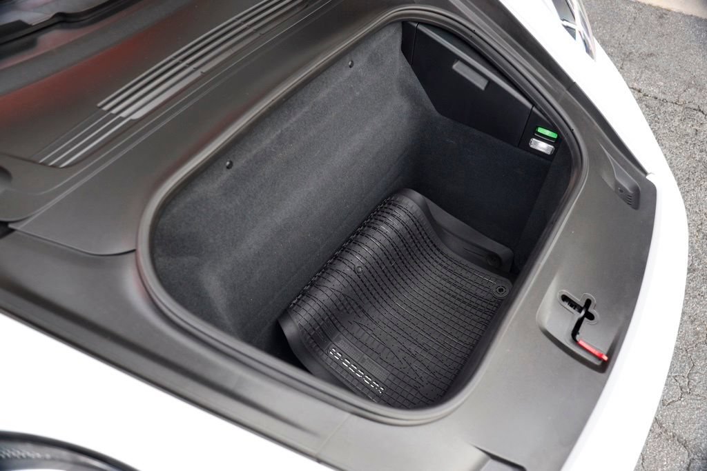Used 2020 Porsche 911 Carrera RWD image 6