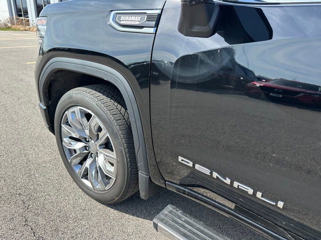 Used 2024 GMC Sierra 1500 Denali w/ Denali Reserve Package AWD/4WD image 7